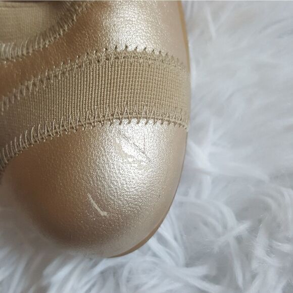 Stuart Weitzman Vintage Heels Pumps Gold Elastic Top Trim Block Heel Size 7.5 - Picture 12 of 16